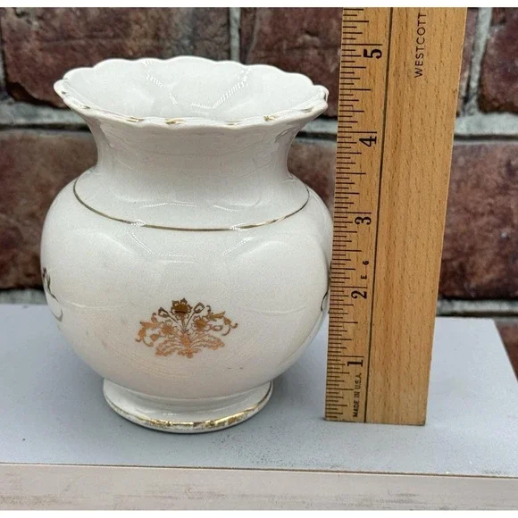 Antique Vase K.T.&K. Co. Semi Vitreous Porcelain Vase Toothbrush Holder - Picture 4 of 7